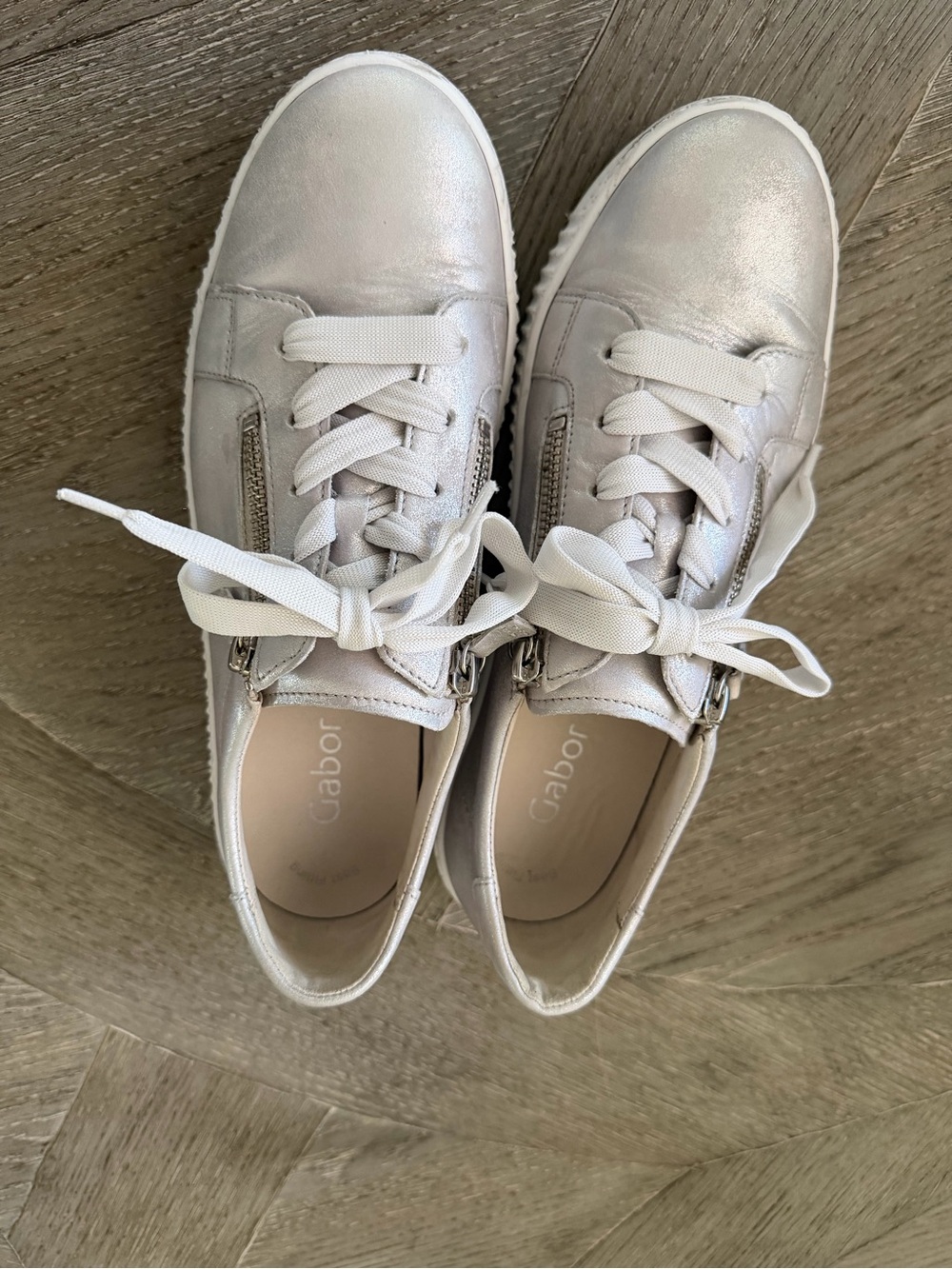 Gabor Silver Metallic Lace-Up Sneakers with Side Zipper US 9.5 EU 7.5 - Picture 4 of 8
